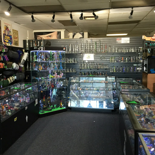 Tobacco Shop «BC Smoke Shop West», reviews and photos, 7909 Westheimer Rd, Houston, TX 77063, USA
