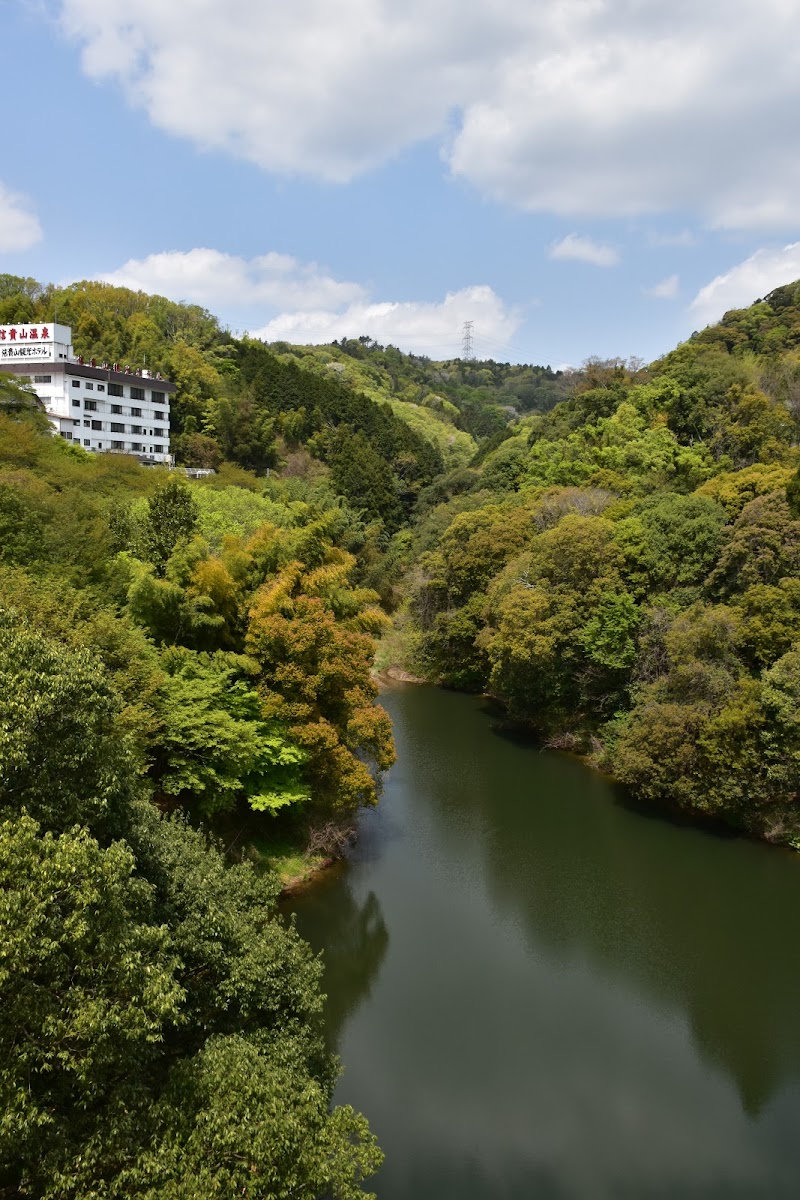 信貴大橋