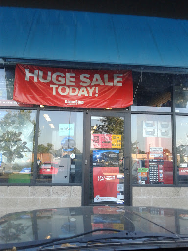 Video Game Store «GameStop», reviews and photos, 1867 Southfield Rd, Lincoln Park, MI 48146, USA