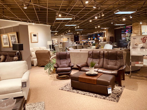 Furniture Store «Bassett Home Furnishings», reviews and photos, 2233 Bel-Red Rd, Redmond, WA 98052, USA