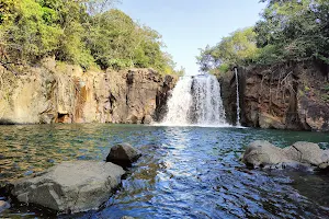 Tilari Waterfalls image
