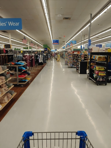 Discount Store «Walmart», reviews and photos, 2150 E National Ave, Brazil, IN 47834, USA