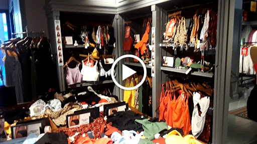 Clothing Store «Hollister Co.», reviews and photos, 8888 SW 136th St #550, Miami, FL 33176, USA