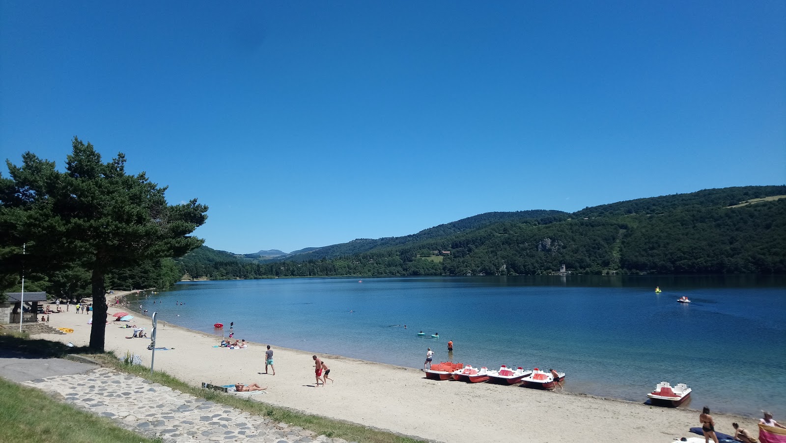 Plage du lac d'Issarles photo #9