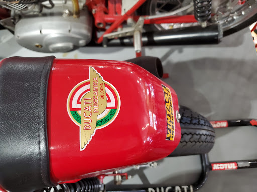 Motorcycle Dealer «Commonwealth Motorcycles», reviews and photos, 625 E Jefferson St, Louisville, KY 40202, USA