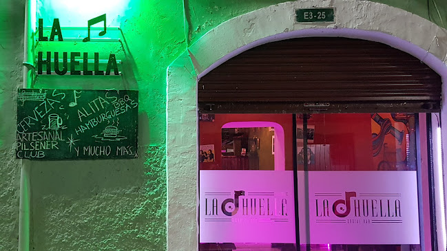 Opiniones de LA HUELLA SOCIAL BAR en Quito - Pub