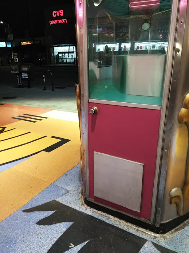 Book Store «Bookstar», reviews and photos, 12136 Ventura Blvd, Studio City, CA 91604, USA