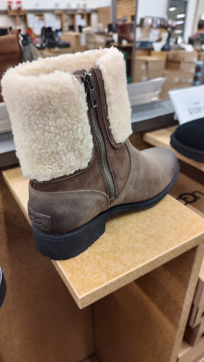 Shoe Store «DSW Designer Shoe Warehouse», reviews and photos, 11020 Parkside Dr, Knoxville, TN 37934, USA