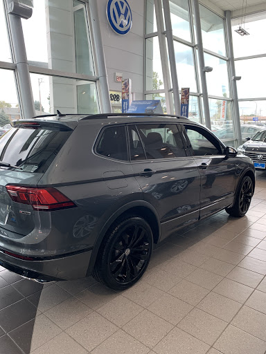 Volkswagen Dealer «Mike Haggerty VW», reviews and photos, 8920 S Cicero Ave, Oak Lawn, IL 60453, USA