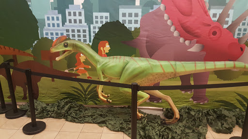 Shopping Mall «South Bay Galleria», reviews and photos, 1815 Hawthorne Blvd #201, Redondo Beach, CA 90278, USA