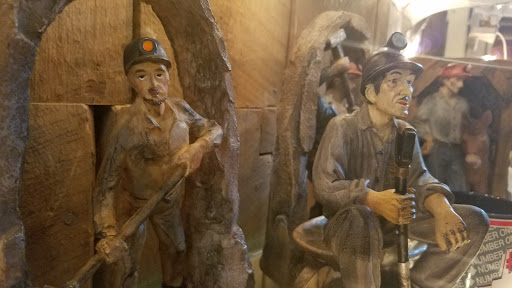 Florist «Exotic Florist & Gifts», reviews and photos, 1909 S Main St, Madisonville, KY 42431, USA