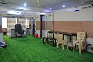 Pavani Physiotherapy Centre-Dwaraka Nagar Branch image