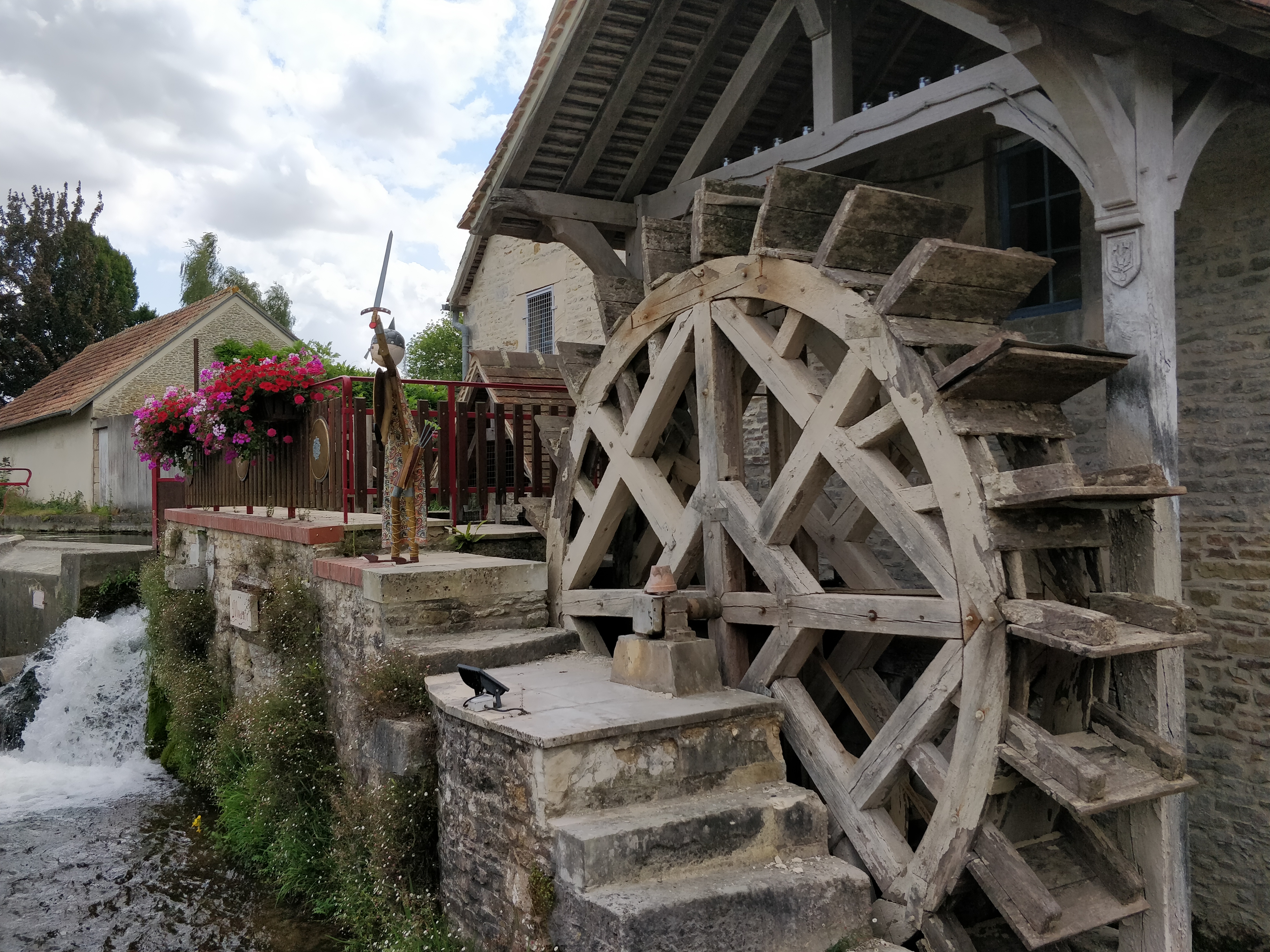 Photo n° 1 de l'avis de Thièm. fait le 10/08/2019 à 20:31