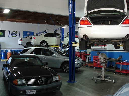 Auto Repair Shop «Auburn Euro Motors, inc.», reviews and photos, 10068 Streeter Rd, Auburn, CA 95602, USA