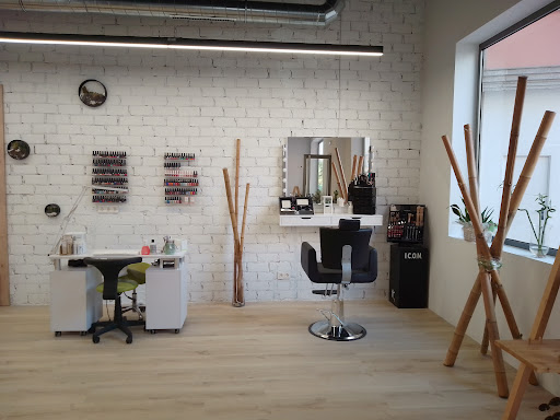Bambú Salón de Peiteado e Estética en Sanxenxo, Pontevedra
