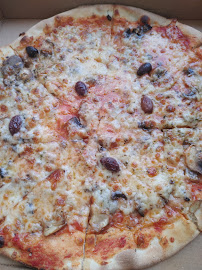 Plats et boissons du Pizzeria Mister Pizza Antibes - n°18