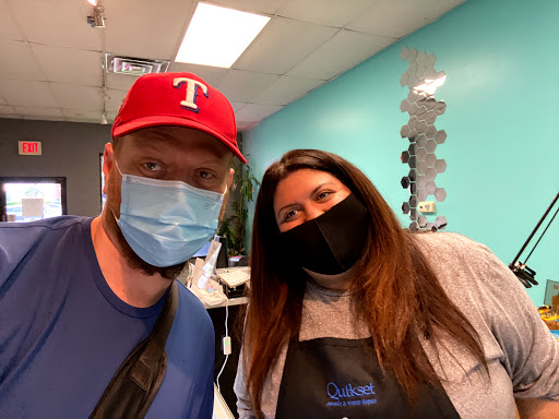Jewelry Repair Service «Quikset Jewelry & Watch Repair», reviews and photos, 780 E Road to Six Flags St #246, Arlington, TX 76011, USA