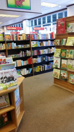 Book Store «Barnes And Noble», reviews and photos, 7610 Hazard Center Dr, San Diego, CA 92108, USA