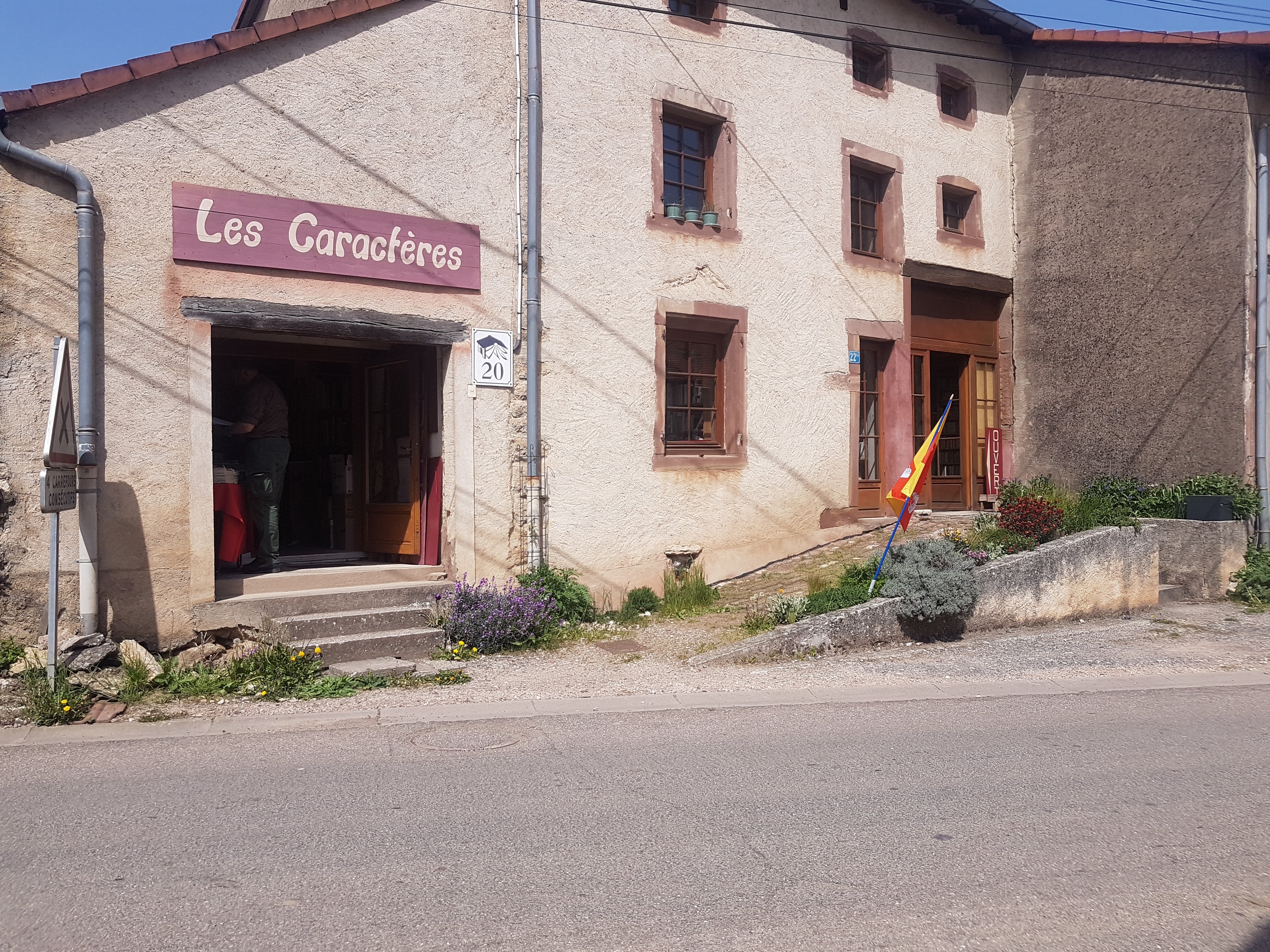 Photo n° 7 de l'avis de Sandrine.a fait le 15/05/2019 à 15:56