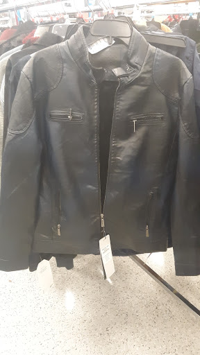 Clothing Store «Ross Dress for Less», reviews and photos, 113 Ferrari Ranch Rd, Lincoln, CA 95648, USA