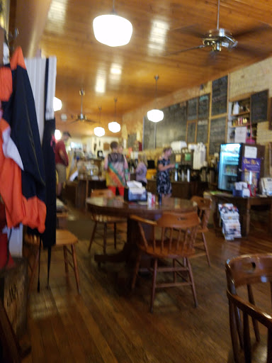 Coffee Shop «Daily Grind», reviews and photos, 236 S Central Ave, Marshfield, WI 54449, USA