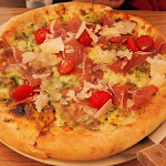 Photo n°2 de l'avis de Tianzi.i fait le 03/12/2017 à 23:32 sur le restaurants Little Trallalla (Ancien CIBO Pizza) à Biarritz
