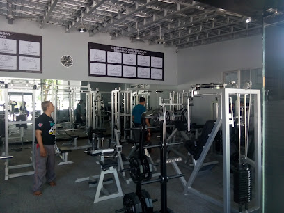 MASTER GYM