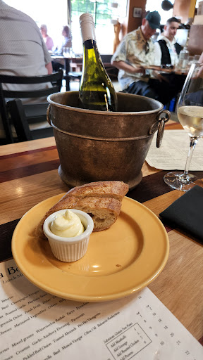 Italian Restaurant «La Bottega Cafe Deli Wine Shop», reviews and photos, 1905 Main St, Vancouver, WA 98660, USA