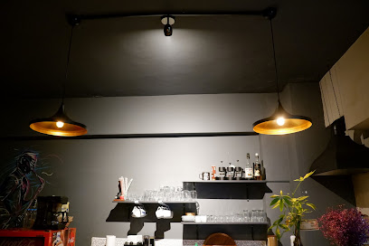 Edirne Black Kitap Cafe - Kültür Sanat Kafe