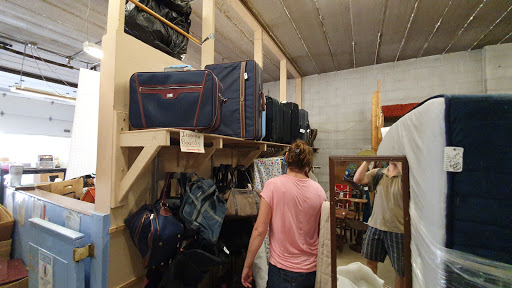 Thrift Store «St Vincent de Paul Thrift Stores», reviews and photos, 461 7th St W, St Paul, MN 55102, USA