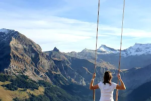 Giant Swing image