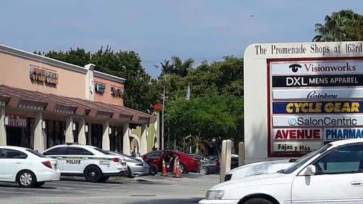 Motorcycle Parts Store «Cycle Gear», reviews and photos, 1765 NE 163rd St, North Miami Beach, FL 33162, USA