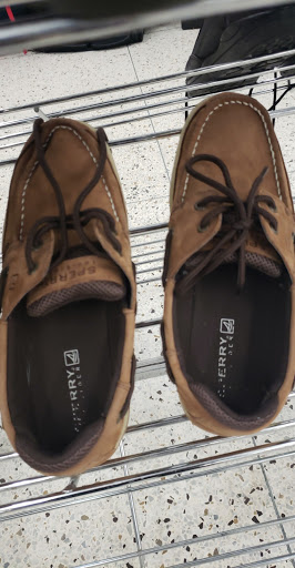 Thrift Store «Goodwill College Park Retail Store», reviews and photos