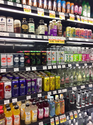 Grocery Store «The Fresh Market», reviews and photos, 1671 S Pleasant Valley Rd, Winchester, VA 22601, USA