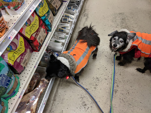 Pet Supply Store «Red Mill Pet Supplies», reviews and photos, 1111 W Chicago Blvd # 120, Tecumseh, MI 49286, USA
