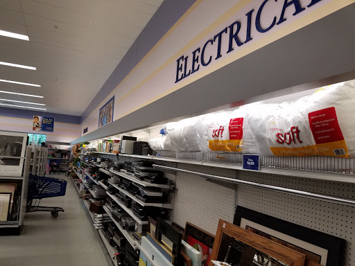 Thrift Store «Goodwill», reviews and photos, 1450 SE Discovery Lane, Warrenton, OR 97146, USA