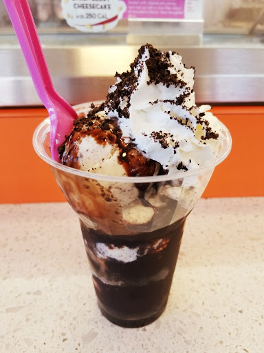 Shopping Mall «The Brickyard», reviews and photos, 2600 N Narragansett Ave, Chicago, IL 60639, USA