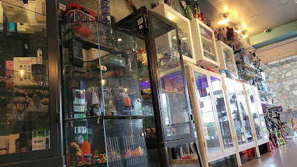 Vape Up Cafe - Smoke Shop & Kratom Bar