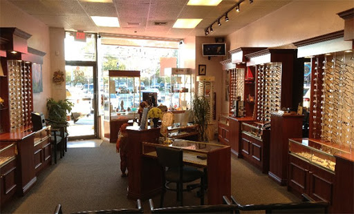 Optometrist «Vision World of Bay Shore», reviews and photos, 627 E Main St, Bay Shore, NY 11706, USA