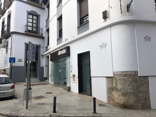 Dentia Baza - Clínica Dental en Baza, Granada