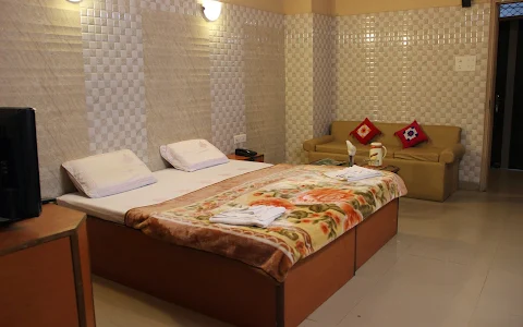 Rajmahal Hotel image