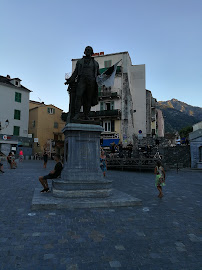 Statue de Pascal Paoli - Statua di Pasquale Paoli du Restaurant A Scudella à Corte - n°2