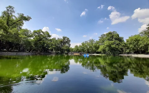 Lago Menor de Chapultepec image