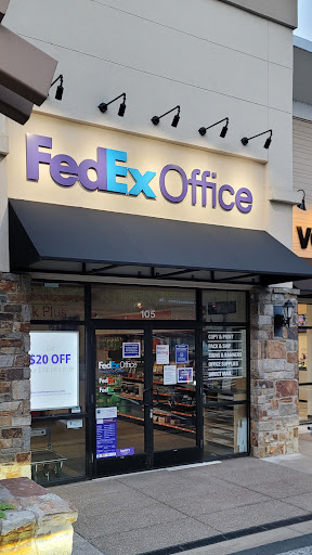Print Shop «FedEx Office Print & Ship Center», reviews and photos, 22000 Willamette Dr #105, West Linn, OR 97068, USA