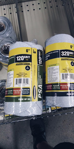 Hardware Store «Harbor Freight Tools», reviews and photos, 1349 N Blackstone Ave, Fresno, CA 93703, USA