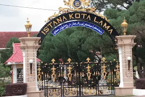 Istana Kota Lama image