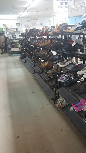 Thrift Store «Community Thrift Store», reviews and photos, 5456 Hansel Ave, Edgewood, FL 32809, USA