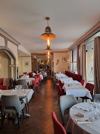Atmosphère du Restaurant L’ecailler du château à Fontainebleau - n°11