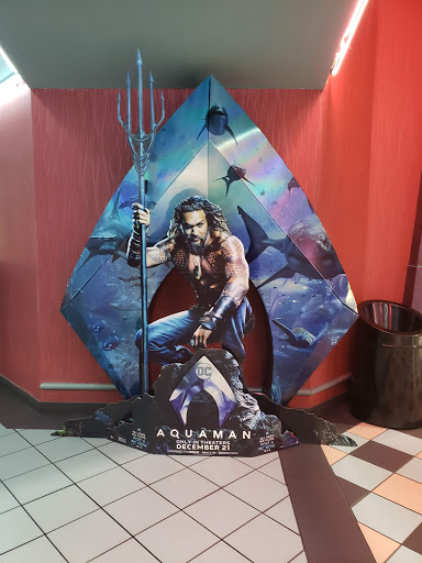 Movie Theater «Miami Lakes 17 Theatre», reviews and photos, 6743 Main St, Miami Lakes, FL 33014, USA