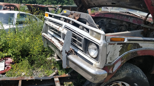 Salvage Yard «EZ Pull & Save Auto Parts», reviews and photos, 2401 Summer Valley Rd, New Ringgold, PA 17960, USA